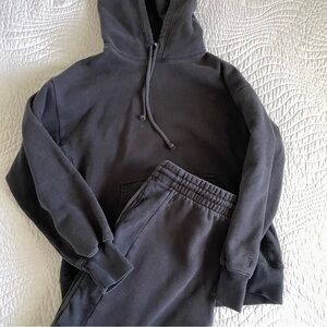 Aritzia TNA sweats and hoodie set